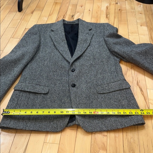 Harris Tweed Herringbone Wool Gray Men's Blazer - Picture 7 of 12